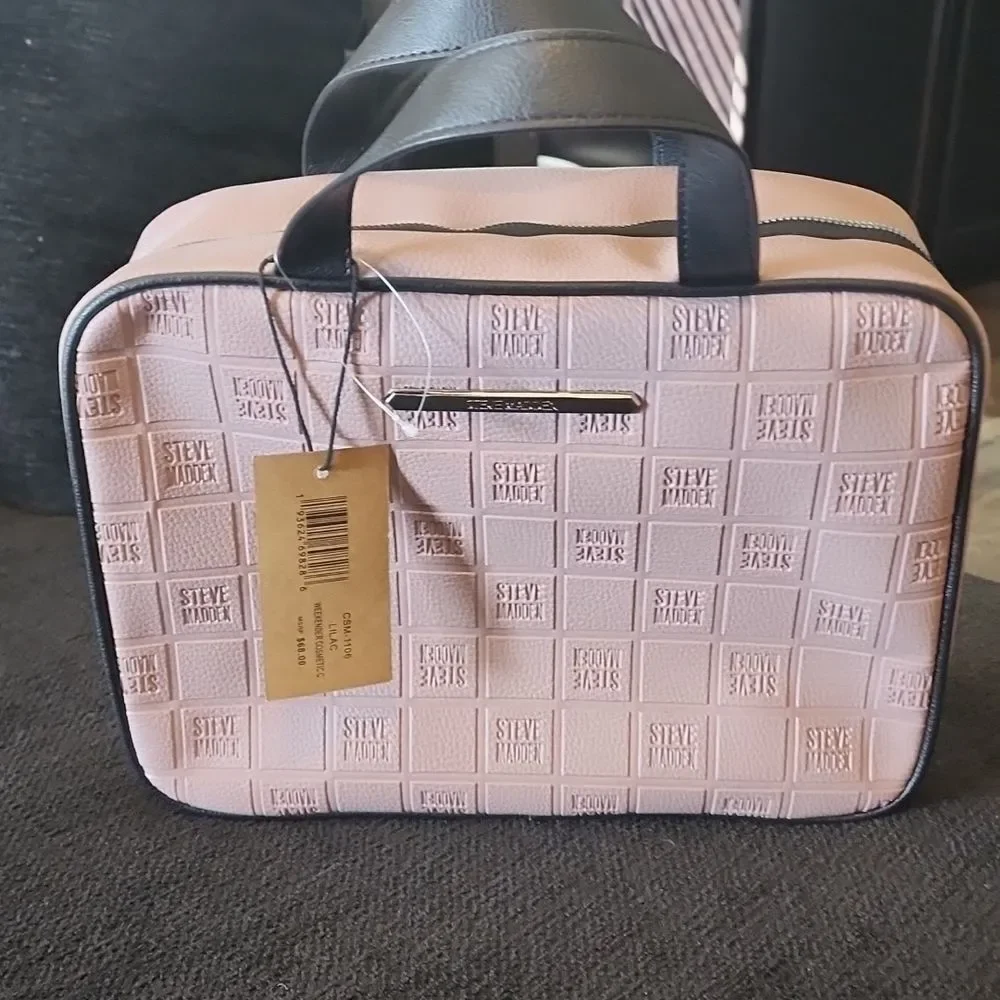 Steve‎ Madden Weekender Cosmetic Case- Lilac